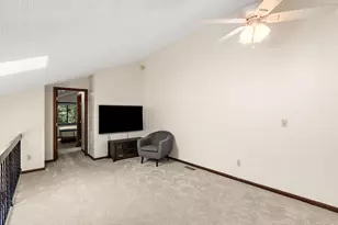 7051 Robinwood Trail, Woodbury, MN 55125 - Photo 27