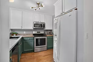 7773 Village St, Chanhassen, MN 55317 - Photo 5
