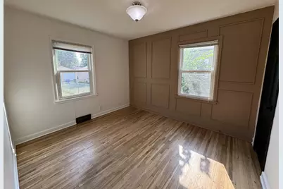 1874 Hawthorne Avenue E, Saint Paul, MN 55119 - Photo 7