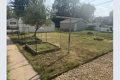 1874 Hawthorne Avenue E, Saint Paul, MN 55119 - Photo 23