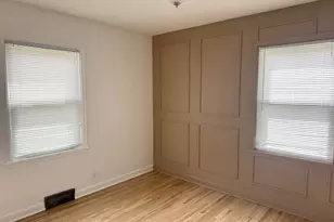 1874 Hawthorne Ave E, Saint Paul, MN 55119 - Photo 7