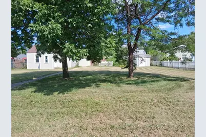 212 37th Avenue N, Saint Cloud, MN 56303 - Photo 1