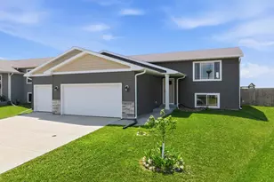 59 Southfork Pl SE, Kasson, MN 55944 - Photo 1