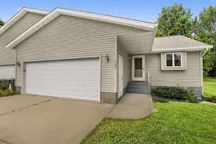 703 2nd Ave NE, Melrose, MN 56352 - Photo 1