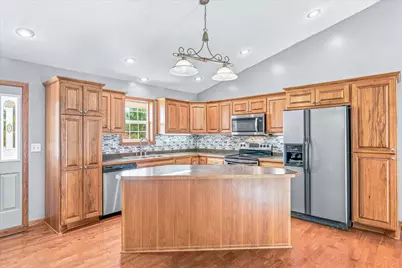 2507 320th Lane NE, Cambridge, MN 55008 - Photo 15