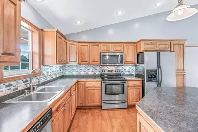 2507 320th Lane NE, Cambridge, MN 55008 - Photo 13