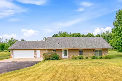 2507 320th Lane NE, Cambridge, MN 55008 - Photo 3