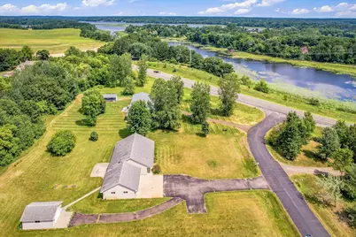 2507 320th Lane NE, Cambridge, MN 55008 - Photo 39