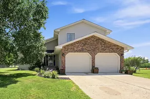510 Circle Ln, Arlington, MN 55307 - Photo 1
