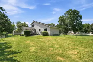 510 Circle Ln, Arlington, MN 55307 - Photo 35