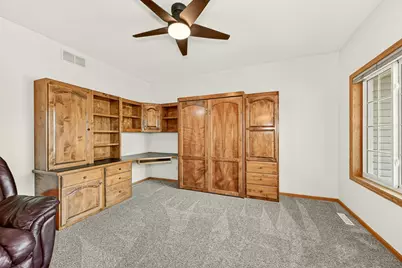 5631 White Oaks Lane NW, Rochester, MN 55901 - Photo 15