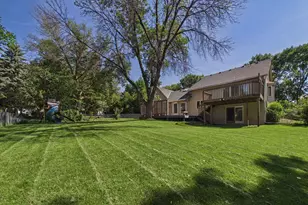 9137 Polaris Ln N, Maple Grove, MN 55369 - Photo 25