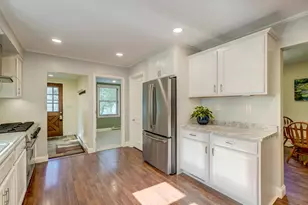 950 Juno Ave, Saint Paul, MN 55102 - Photo 17