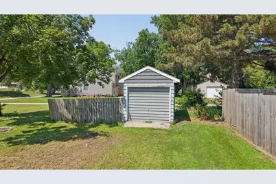 210 W 7th Street, Starbuck, MN 56381 - Photo 37