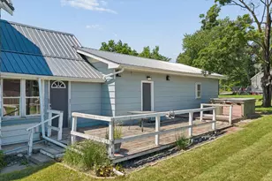 210 W 7th St, Starbuck, MN 56381 - Photo 35