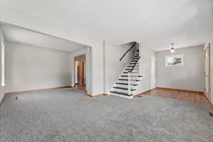210 W 7th St, Starbuck, MN 56381 - Photo 11