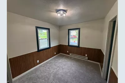 722 11th Street NW, Willmar, MN 56201 - Photo 5