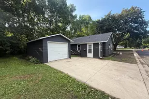 722 11th St NW, Willmar, MN 56201 - Photo 17
