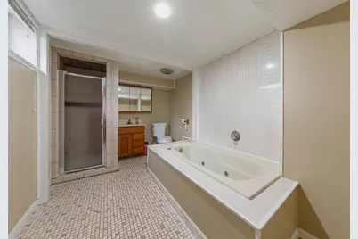9043 13th Avenue S, Bloomington, MN 55425 - Photo 25