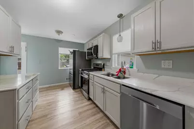 9043 13th Avenue S, Bloomington, MN 55425 - Photo 15