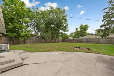 9043 13th Avenue S, Bloomington, MN 55425 - Photo 9