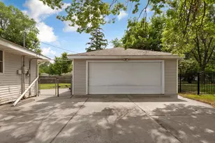 9043 13th Ave S, Bloomington, MN 55425 - Photo 39