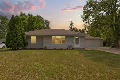 9043 13th Avenue S, Bloomington, MN 55425 - Photo 3