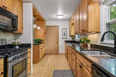 3613 Robin Lane, Minnetonka, MN 55305 - Photo 11