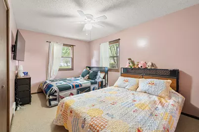 1304 Swanhill Drive, Albert Lea, MN 56007 - Photo 31