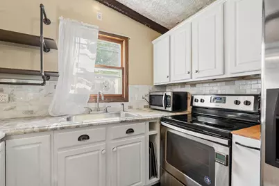 1304 Swanhill Drive, Albert Lea, MN 56007 - Photo 23