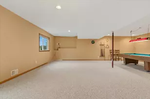 931 Sterling St S, Maplewood, MN 55119 - Photo 41
