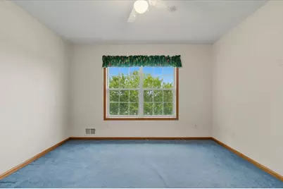 931 Sterling Street S, Maplewood, MN 55119 - Photo 27
