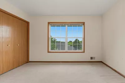 931 Sterling Street S, Maplewood, MN 55119 - Photo 31