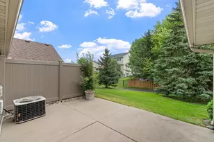 3700 Ladyslipper Ln N, Brooklyn Park, MN 55443 - Photo 37