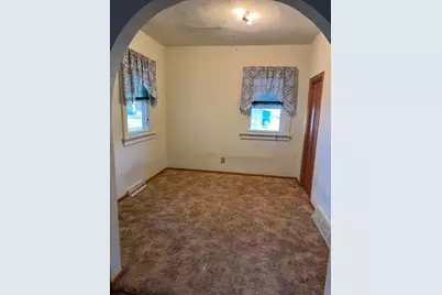 1409 6th Avenue NW, Austin, MN 55912 - Photo 5