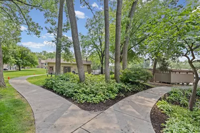 4600 Cedar Lake Road S #2, Saint Louis Park, MN 55416 - Photo 27