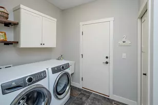 2621 Cardinal Ct, North Saint Paul, MN 55109 - Photo 15