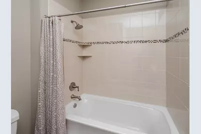 2621 Cardinal Court, North Saint Paul, MN 55109 - Photo 23