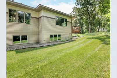 2621 Cardinal Court, North Saint Paul, MN 55109 - Photo 37