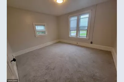 210 N Fremont Street #2, River Falls, WI 54022 - Photo 9