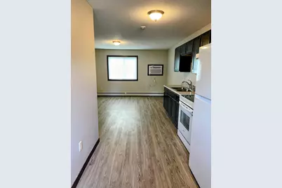 355 2nd Street SE #4, Pine City, MN 55063 - Photo 5