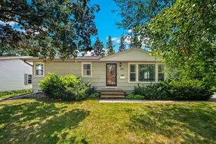 8117 33rd Pl N, Crystal, MN 55427 - Photo 1