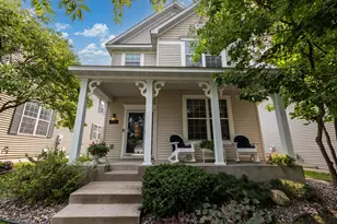 9767 Gable Dr, Eden Prairie, MN 55347 - Photo 3