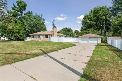 5340 46th Avenue N, Robbinsdale, MN 55422 - Photo 33