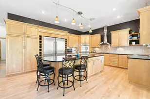1084 Parkview Ln, Victoria, MN 55386 - Photo 7