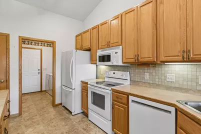 2007 14th Street NE, Faribault, MN 55021 - Photo 13