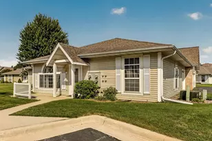 1949 Topaz Pointe Ln SW, Rochester, MN 55902 - Photo 1