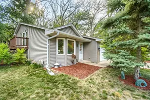 13361 Wellington Cir, Champlin, MN 55316 - Photo 3