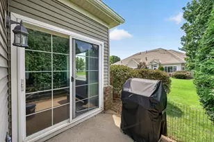 5815 Prairie Ridge Dr, Shoreview, MN 55126 - Photo 41