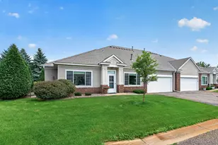 5815 Prairie Ridge Dr, Shoreview, MN 55126 - Photo 1